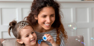 SE SOLICITA NIÑERA POR HORAS, FINES DE SEMANA Y FERIADOS. BUEN PAGO POR HORA niñera babysitter niñera fines de semana y feriados niñera por horas nanny weekends and holidays hourly nanny