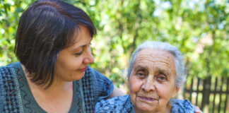 SE BUSCA CUIDADOR/A (MÍNIMA EXPERIENCIA). CUIDADO Y ACOMPAÑAMIENTO DE MUJER ADULTA. SE OFRECE BUEN SUELDO Y ALOJAMIENTO Cuidador Cuidadora de mujer adulta Coghlan Capital Federal empleo de cuidadora en Argentina Caregiver Caregiver for adult woman Coghlan Capital Federal caregiver employment in Argentina