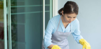 SE NECESITA EMPLEADA/O DEL HOGAR PARA LIMPIEZA DE CASA (TRABAJO POR HORAS). BUEN PAGO POR HORA, CONTRATO CON ALTA EN SEGURIDAD SOCIAL EN RÉGIMEN GENERAL Empleada del hogar empleo de empleada del hogar en españa La Torregassa Sant Jaume dels Domenys Domestic worker domestic worker jobs in Spain