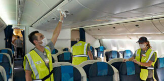 SE BUSCAN LIMPIADORES/AS DE AERONAVES (CON O SIN EXPERIENCIA), TIEMPO PARCIAL TURNOS ROTATIVOS. PAGO $17,30 LA HORA Limpiadores de Aeronaves Empleo sin experiencia en Canadá Flugzeugreiniger Pulitori di aerei Aircraft Cleaners Jobs without experience