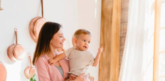 SE NECESITA NIÑERA (CON O SIN EXPERIENCIA), TIEMPO COMPLETO, 35 HORAS SEMANALES. PAGO $19.50 POR HORA Niñera sin experiencia en Canadá Empleo de Niñera en Canadá Nanny without experience in Canada Nanny job in Canada Nanny-Job in Kanada Lavoro come tata in Canada