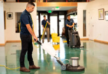 SE NECESITA PERSONAL DE LIMPIEZA MEDIO TIEMPO (4HS DIARIAS, POR LA MAÑANA). REMUNERACIÓN COMPETITIVA Personal de Limpieza empleo de limpieza en Costa Rica Empresa costarricense Limpieza de edificio Cleaning Staff cleaning jobs in Costa Rica Costa Rican company Building cleaning