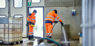 SE BUSCA PERSONAL DE LIMPIEZA MEDIO TIEMPO (MÍNIMA EXPERIENCIA), PARA EMPRESA LÍDER EN SERVICIOS DE LIMPIEZA INDUSTRIAL Personal de limpieza de planta industrial Cleaning staff industrial plant cleaning jobs Reinigungspersonal Reinigung von Industrieanlagen Personale addetto alle pulizie impianti industriali