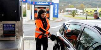 SE SOLICITA EXPENDEDOR/A DE GASOLINERA (TURNO TARDE), CONTRATO TEMPORAL POR SUSTITUCIÓN MÉDICA. SALARIO 1.417,65 € AL MES Expendedor de Gasolinera en Alzira Empleo en Valencia provincia España Personal para Plenoil Gas Station Dispenser in Alzira Employment in Valencia province Spain Personnel for Plenoil