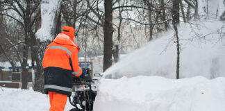 SE SOLICITAN 25 TRABAJADORES PARA REMOCIÓN DE NIEVE (NO SE REQUIERE EXPERIENCIA), SE PROPORCIONARÁ ENTRENAMIENTO. SALARIO $ 3448 AL MES Trabajadores Para Remoción de Nieve empleo de construcción en USA Newark Delaware Empleo sin experiencia Snow Removal Workers construction jobs in USA Newark Delaware Jobs without experience