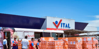 SE BUSCAN ARMADORES DE CAJAS NAVIDEÑAS (AMBOS SEXOS) PARA SUPERMERCADO MAYORISTA, MEDIA JORNADA, TURNOS ROTATIVOS Armadores de Cajas Navideñas 2024 Personal para Supermayorista VITAL Christmas Box Builders 2024 Staff for Superwholesaler VITAL 2024