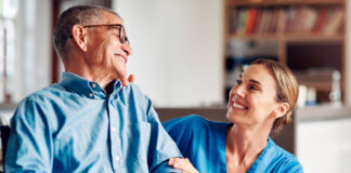 SE NECESITA CUIDADORA CON O SIN EXPERIENCIA, PARA CUBRIR GUARDIA DE 6 HORAS EN DOMICILIO. BUEN SUELDO Cuidadora para guardia 6 hs Villa Rosa Partido de Pilar home care