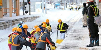 SE SOLICITAN 50 OBREROS PARA REMOCIÓN DE NIEVE (HOMBRES Y MUJERES), NO REQUIERE EXPERIENCIA. PAGO $25.00 POR HORA Obreros Para Remoción de Nieve empleo de construcción en estados unidos Empleo en Indianapolis Empleo en Indiana Empleo sin experiencia en USA