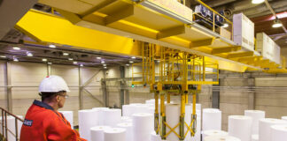 SE PRECISAN OPERARIOS/AS EN LÍNEA DE PRODUCCIÓN (CON O SIN EXPERIENCIA), EMPRESA DE FABRICACIÓN Y DISTRIBUCIÓN DE PAPEL. TURNOS ROTATIVOS Operarios en Línea de Producción Empresa de Fabricación y Distribución de Papel en España Empleo en Castellón Production Line Operators Paper Manufacturing and Distribution Company in Spain