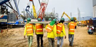 SE NECESITAN AYUDANTES DE CONSTRUCCIÓN (NO REQUIERE EXPERIENCIA, SE ENTRENARÁ), 40 HORAS SEMANALES. PAGO $22.50 POR HORA Ayudantes de construccion en Canada Construction Helpers in Canada empleo sin experiencia Jobs without experience