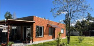 SE NECESITA PAREJA/MATRIMONIO (CASERO Y EMPLEADA DOMÉSTICA). SE OFRECE BUEN SUELDO Y POSIBILIDAD DE VIVIENDA Casero Empleada Doméstica Pareja Matrimonio para Casa De Campo en Argentina Homemade Domestic Employee Couple Marriage for Casa De Campo in Argentina