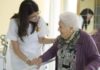 SE SOLICITAN CUIDADORES/AS CON O SIN EXPERIENCIA, TURNO INDIFERENTE. SE OFRECE BUEN SALARIO Y BENEFICIO Cuidadores para residencia de mayores en españa Gerocultores Caregivers for nursing homes in Spain Gerocultors