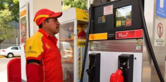 SE SOLICITA EXPENDEDOR/A DE GASOLINA (MÍNIMA EXPERIENCIA), TURNO DE MAÑANA DE LUNES A VIERNES. SALARIO 1.417,65 € AL MES Expendedor de Gasolina en Madrid Empleo en Plenoil Madrid Personal para estación de servicio Gasoline Dispenser in Madrid Service station staff