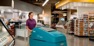 SE SOLICITAN OPERARIOS/AS DE LIMPIEZA 2 HORAS DIARIAS (MÍNIMA EXPERIENCIA). SE OFRECE BUEN SUELDO Y ESTABILIDAD LABORAL Operarios de limpieza de shopping cleaning staff