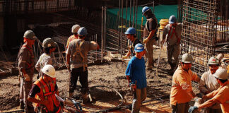 SE PRECISA PEÓN/A ALBAÑIL (NO SE REQUIERE EXPERIENCIA PREVIA), TIEMPO COMPLETO. SALARIO COMPETITIVO Albañil Obreros de la Construcción empleo de construcción Obreros de la Construcción Para Granjas