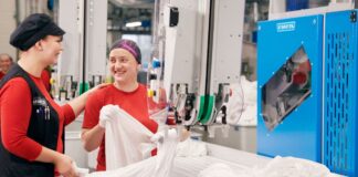 SE SOLICITAN AYUDANTES DE LAVANDERÍA (CON O SIN EXPERIENCIA), INCORPORACIÓN INMEDIATA. BUEN SALARIO Ayudantes de Lavandería Personal Para Lavanderia en Canadá empleo sin experiencia en Canadá Laundry Helpers Personal Laundry in Canada employment without experience in Canada