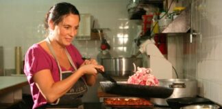SE BUSCA COCINERA PARA TRABAJAR EN CASA DE FAMILIA (5 DÍAS A LA SEMANA). TRABAJO ESTABLE CON BENEFICIOS Y SUELDO DE LEY + ALOJAMIENTO Cocinera Para Casa de Familia empleo de cocinera en argentina empleo de cocinera en Buenos Aires Cook for Family Home cook job in Argentina cook job in Buenos Aires