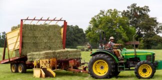 SE BUSCA CONDUCTOR DE CAMIÓN / OPERADOR DE EQUIPOS AGRÍCOLAS (CON O SIN EXPERIENCIA), CONTRATO POR 8 MESES. PAGO $26.22 POR HORA Conductor de Camión en USA Operador de Equipos Agrícolas en USA Empleo en Texas Empleo sin experiencia en USA Truck Driver in the USA Agricultural Equipment Operator in the USA