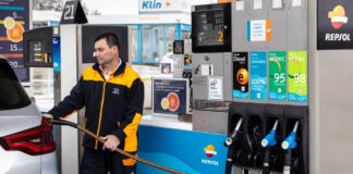 SE SOLICITA EXPENDEDOR/A DE GASOLINA (CON O SIN EXPERIENCIA, SE CAPACITARÁ), TURNO ROTATIVO. SALARIO 1.417,65 € AL MES Expendedor de Gasolina en Madrid Gasoline Dispenser in Madrid Plenoil