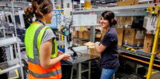 SE SOLICITA MOZO/A DE ALMACÉN PARA EMPRESA DE LOGÍSTICA (MÍNIMA EXPERIENCIA), INCORPORACIÓN INMEDIATA. BUEN SALARIO Mozo de Almacén empleo de operario en España Empleo en Bergondo Empleo en La Coruña Empresa Logística Warehouse Operator job in Spain Logistics Company