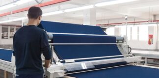 SE PRECISA OPERARIO/A PARA EL SECTOR TEXTIL 5 DÍAS A LA SEMANA (CON O SIN EXPERIENCIA), TURNO DE MAÑANA. PAGO COMPETITIVO Operario para el Sector Textil Empleo en Barcelona empleo de operario en España Operator for the Textile Sector Employment in Barcelona operator employment in Spain