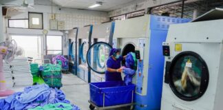 SE SOLICITAN TRABAJADORES/AS DE LAVANDERÍA CON O SIN EXPERIENCIA (3 VACANTES), PARA HOTEL RESORT. EMPLEO PERMANENTE, PAGO $21.00 POR HORA Trabajadores de Lavandería Empleo sin Experiencia en Canadá Personal Para Hotel Resort Empleo en Columbia Británica Laundry Workers Jobs with No Experience in Canada