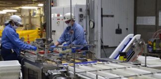 SE PRECISAN OPERARIOS/AS DE PRODUCCIÓN (MÍNIMA EXPERIENCIA), TURNOS ROTATIVOS. EXCELENTE PAGO Y BENEFICIOS Operarios de Producción de alimentos en España Empresa de alimentos en España empleo en Tarragona Food Production Operators in Spain Food company in Spain employment in Tarragona