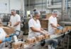 SE SOLICITAN OPERARIOS/AS DE EMPAQUE PARA FÁBRICA DE HELADOS (MÍNIMA EXPERIENCIA), SALARIO COMPETITIVO Y ESTABILIDAD LABORAL Operarios para fabrica de helados en Costa Rica packers Empacadores de helados Costa Rica jobs Empleos Urgentes
