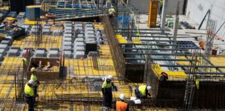 SE SOLICITA ALBAÑIL PARA EMPRESA DE CONSTRUCCIÓN (MÍNIMA EXPERIENCIA), JORNADA COMPLETA. SALARIO 1.700 € AL MES Albañil Empresa de Construcción Empleo en Huelva Empleo en Andalucía empleo de construcción en España Bricklayer Construction Company in Spain