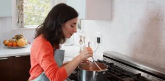 SE BUSCA COCINERA Y AYUDANTE EN TAREAS GENERALES DEL HOGAR PARA CASA DE FAMILIA, CONTRATO MÍNIMO POR 1 AÑO. BUEN SUELDO Cocinera y Ayudante en Tareas Generales del Hogar Trabajo en el extranjero empleo en Abu Dhabi empleo en Emiratos Árabes Unidos