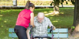 SE PRECISAN CUIDADORES/AS (CON O SIN EXPERIENCIA PREVIA), TURNO DIURNO FINES DE SEMANA. INGRESO INMEDIATO, BUEN SALARIO Cuidadores Geriatrico en España empleo sin experiencia en España Geriatric Caregivers in Spain employment without experience in Spain