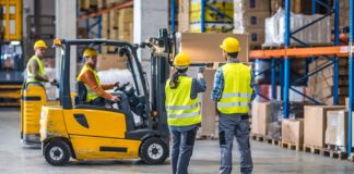 SE SOLICITAN OPERADORES DE MONTACARGAS (CON O SIN EXPERIENCIA), 2DO TURNO. PAGO $19.55 POR HORA Operadores de Montacargas empleo en Northlake empleo en Texas empleo sin experiencia en USA empleo de carga y descarga en Estados Unidos Forklift Operators
