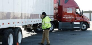 SE SOLICITAN CONDUCTORES DE CAMIONES PESADOS Y TRACTOCAMIONES (15 VACANTES), FULL TIME. PAGO $26.22 POR HORA Conductores de Camiones Pesados y Tractocamiones en USA Empleo de Conductor de Camión en USA empleo en Texas Heavy Truck and Tractor Truck Drivers jobs in Texas