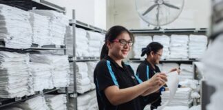 SE SOLICITAN TRABAJADORES/AS DE LAVANDERÍA PARA IMPORTANTE HOTEL (HOMBRES Y MUJERES), NO REQUIERE EXPERIENCIA. BUEN PAGO Trabajadores de Lavandería de Hotel empleo sin experiencia en USA empleo en Rhode Island Hotel Laundry Workers Jobs Without Experience in the USA Jobs in Rhode Island