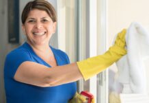 SE SOLICITA PERSONAL DE LIMPIEZA DOMÉSTICA, JORNADA PARCIAL 5 HORAS DIARIAS. SALARIO €1.000,00 MENSUAL Personal de Limpieza Doméstica en Milán Personal Doméstico en Italia Personale addetto alle pulizie domestiche a Milano