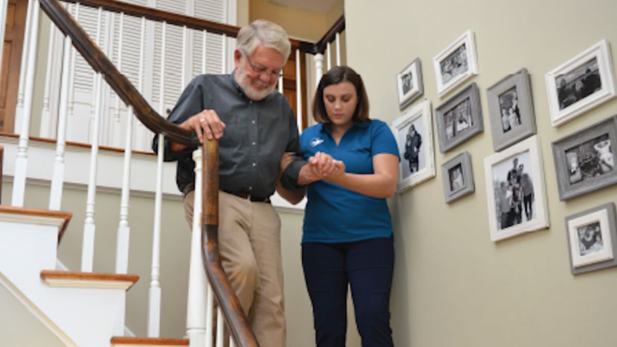 SE SOLICITA CUIDADORA PARA CUIDADO DE ADULTO MAYOR 2 DÍAS Y LIMPIEZA 3 DÍAS A LA SEMANA, BUEN PAGO Cuidadora Caregiver empleo de cuidadora en Costa rica home caregiver