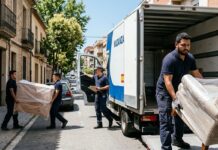 SE PRECISAN 10 CONDUCTORES DE CAMIÓN PARA EMPRESA DE MUDANZAS Y TRANSPORTES (CON O SIN EXPERIENCIA), SALARIO APROX. € 1.700 MENSUALES Conductores de camion en España empresa de mudanzas en España spain jobs truck drivers Empleos Urgentes