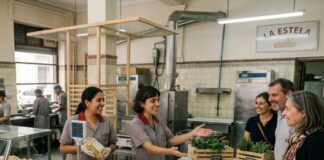 SE BUSCA EMPLEADOS/AS PARA FÁBRICA DE PASTAS (MÍNIMA EXPERIENCIA), JORNADA COMPLETA. BUEN SALARIO Empleados de atencion al publico para fabrica de pastas en ARgentina empleos en Argentina jobs Empleos Urgentes