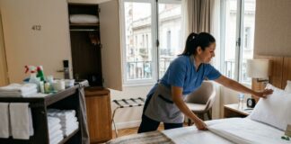 SE BUSCAN MUCAMAS PARA LIMPIEZA DE HOTEL (MÍNIMA EXPERIENCIA), TURNOS ROTATIVOS. BUENA REMUNERACIÓN Mucamas para limpieza de hotel en Argentina cleaning staff maid hotel Empleos Urgentes