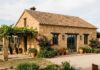SE SOLICITAN PAREJA PARA MANTENIMIENTO Y CUIDADO DE FINCA AGRÍCOLA, 2 VACANTES CON O SIN EXPERIENCIA Pareja para cuidado de finca agrícola en España marriage staff farm workers spain jobs Empleos Urgentes